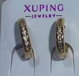 EARRINGS (ARETES)