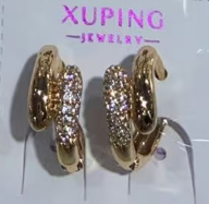 EARRINGS (ARETES)
