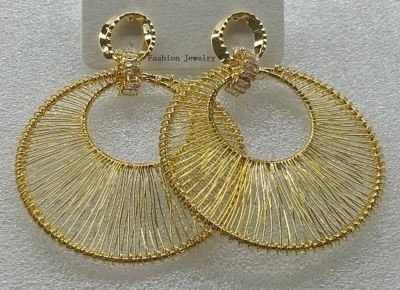 EARRINGS (Aretes largos)