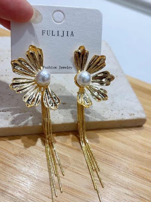 EARRINGS (Aretes largos)