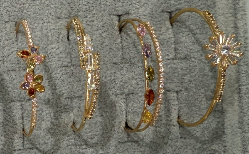 BRACELET (PULSERAS)