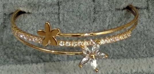 BRACELET (PULSERAS)