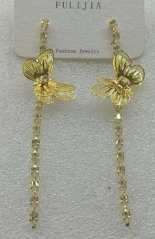 EARRINGS (Aretes largos)