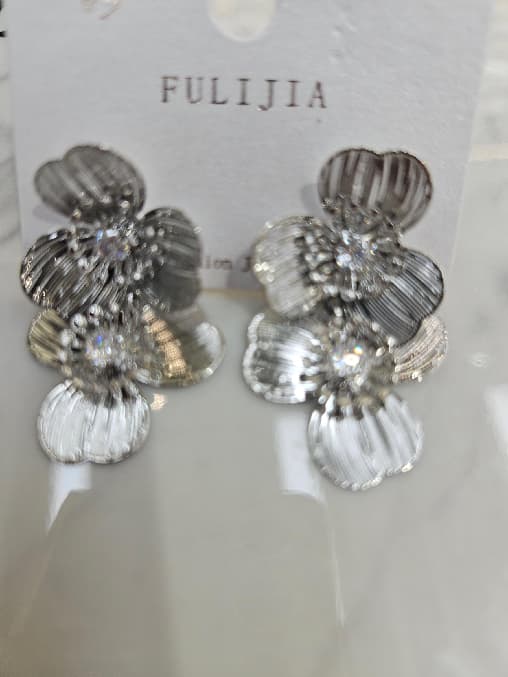EARRINGS (Aretes largos)