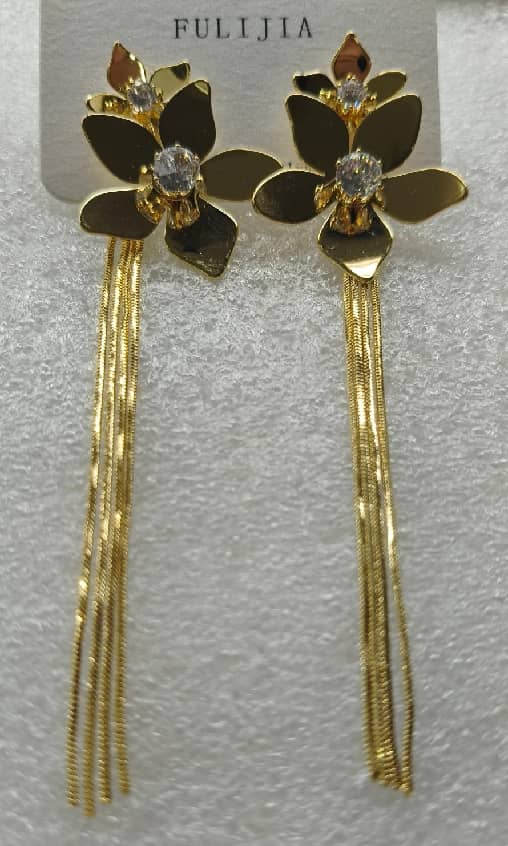 EARRINGS (Aretes largos)