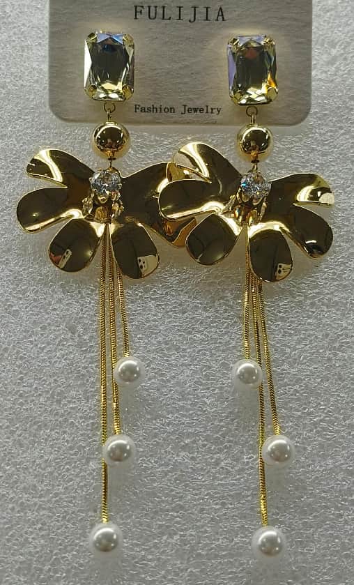 EARRINGS (Aretes largos)