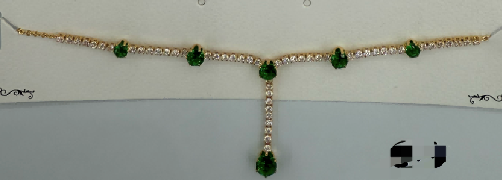 NECKLACE (CADENA - COLLAR)