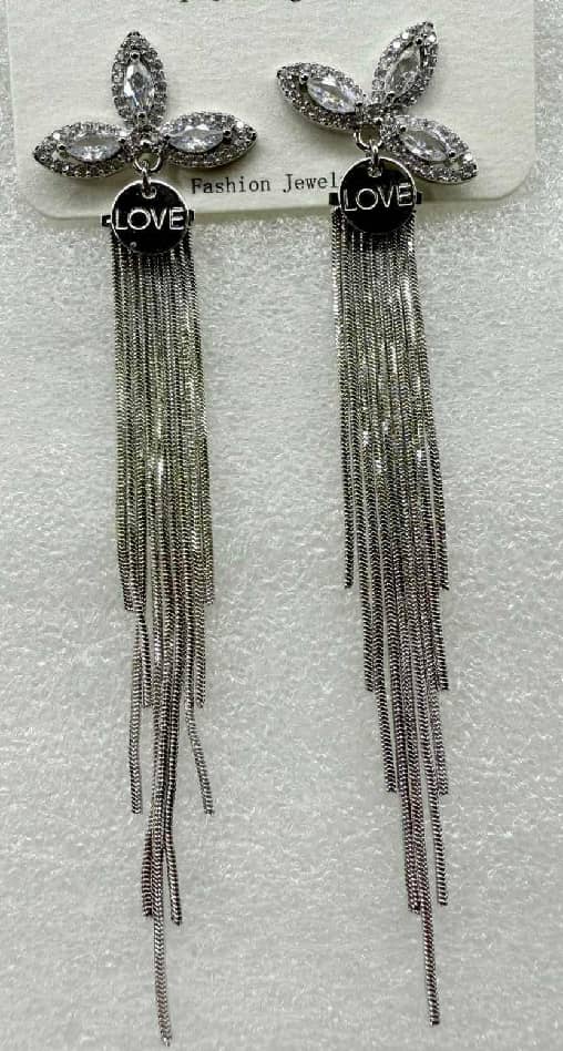 EARRINGS (Aretes largos)