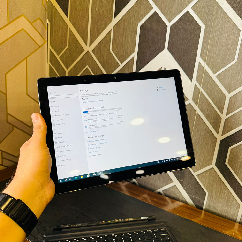 Dell | Latitude 5290 Laptop | 256GB SSD | 8GB RAM | Core i5 8th Generation | Intel Core i5-8350U 1.70GHz | 12.3″ FHD IPS Display | Detachable Keyboard thumbnail 3