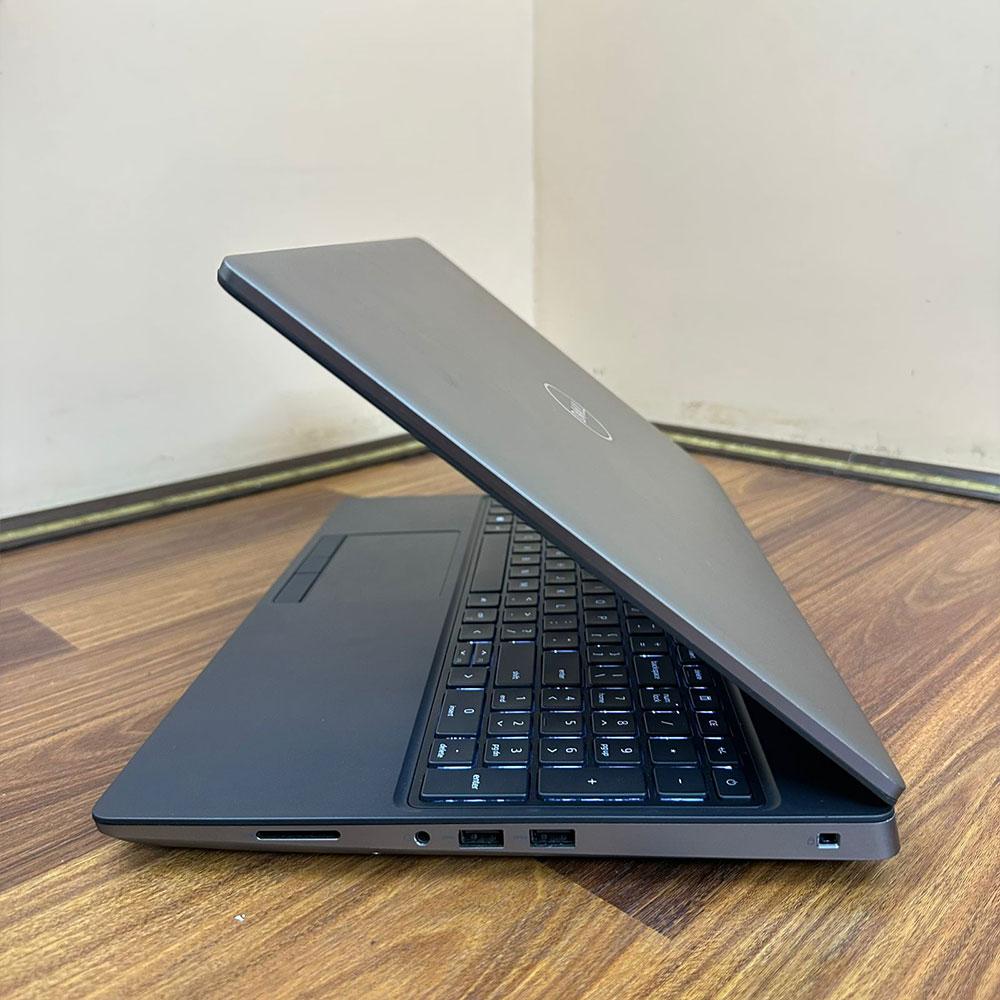 Dell | Precision 7550 Laptop | 512GB SSD | 16GB RAM | Intel Core i7 10th Gen | 10750H 2.60GHz | 4GB NVIDIA Graphics Card | 15.6″ FHD IPS Display thumbnail 3