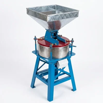 1.5 HP Electric Atta Chakki 14 Inch Stone Flour Mill Machine Single Phase 20-25 Kg Per Hour Capacity โ Saskia