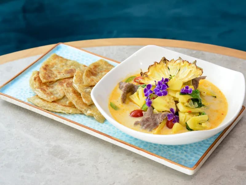 Gaeng Phed Nure Supparos Trad Srithong