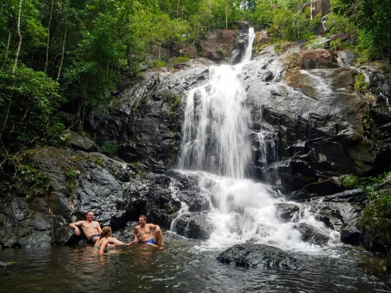 Prau Talay Waterfall, Koh Chang