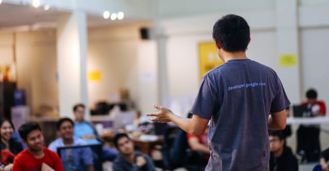 5 Tips to Excel in the Field of Technology