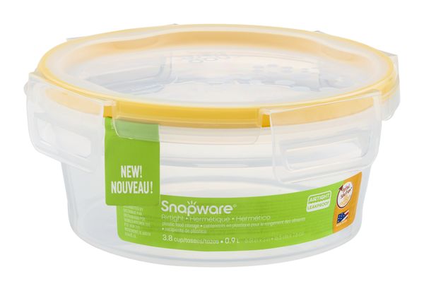 Snapware® Total Solution Covered Plastic Round Food Storage