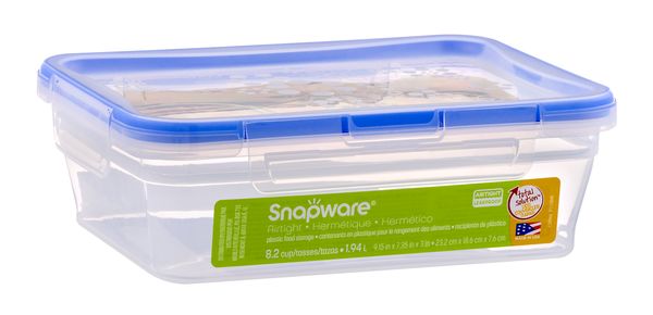 Snapware Total Solution Food Storage, Plastic, 8.2 Cups