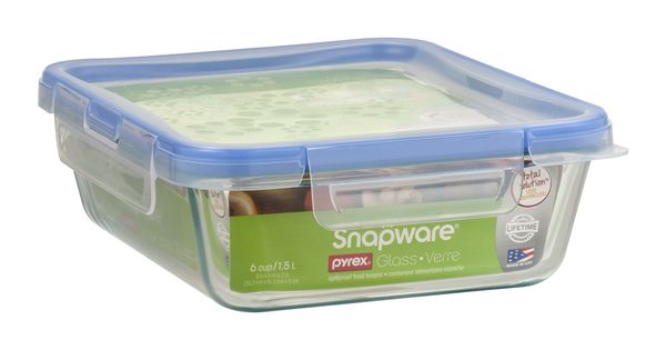 Pyrex Snapware Glass Spillproof Food Keeper 6 Cups Snapware