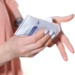 Yağlı ve Akneli Ciltlere Özel Güneş Kremi Video Görseli Yağlı ve Akneli Ciltlere Özel Güneş Kremi Video Görseli