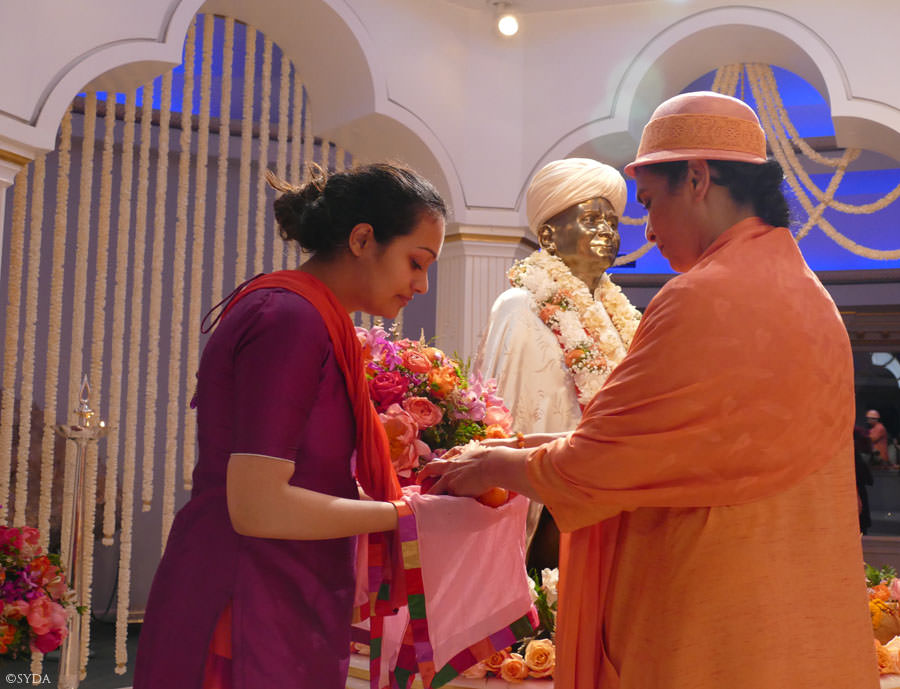 Gurumayi