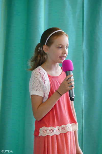 child singing