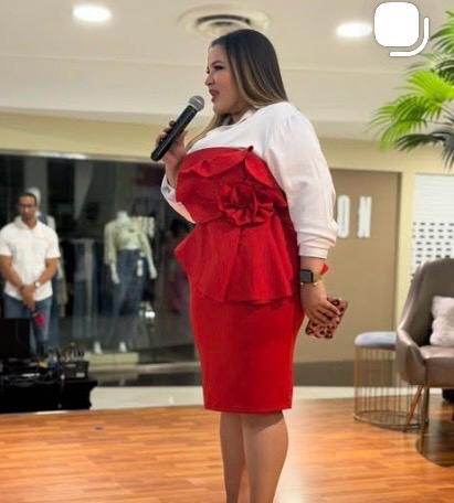 Laurie Peña en evento