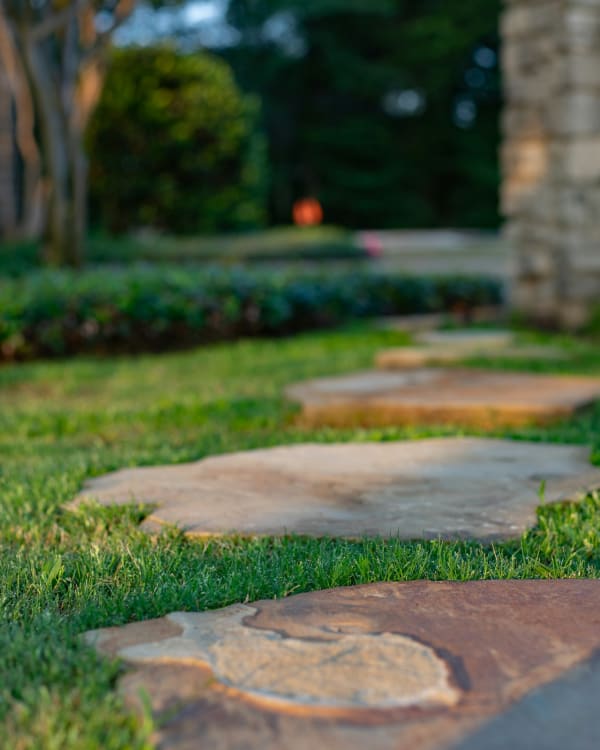 Pavers & Stepping Stones
