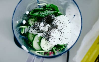 Perimenopause in Your 40s: What to Eat