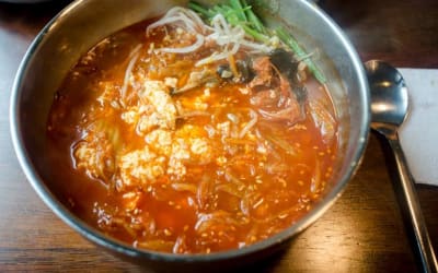 Fermented Kimchi & Tofu Stir-Fry Bowl for Gut Health