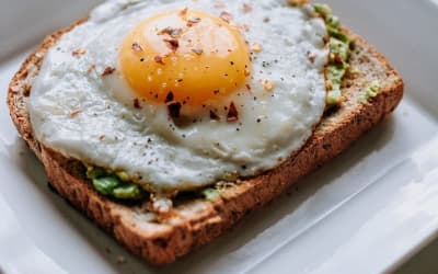 Avocado, Oat & Nut Breakfast Bowl for Hormonal Health