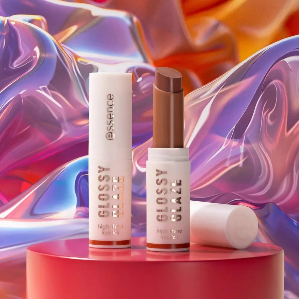 Essence Glossy Glaze أحمر شفاه 01
