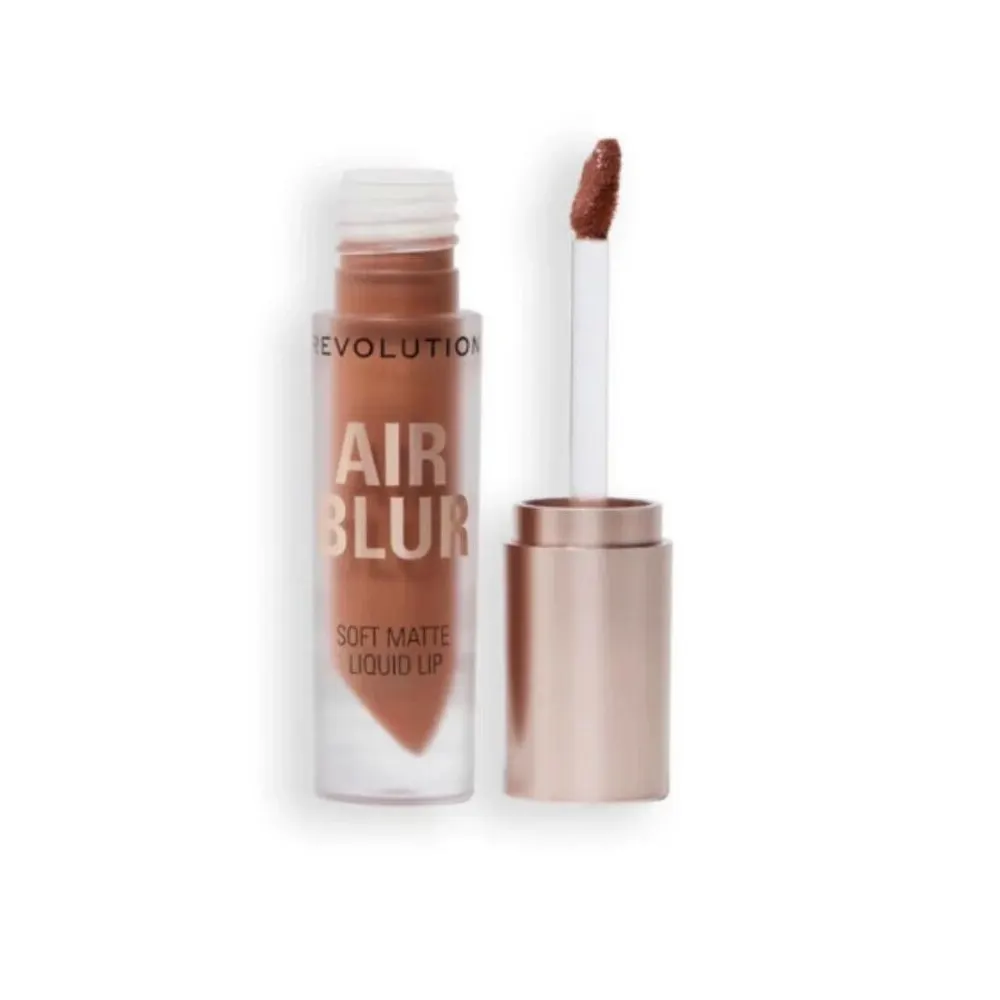 Revolution Air Blur Matte Liquid Lipstick Sultry أحمر شفاه سائل