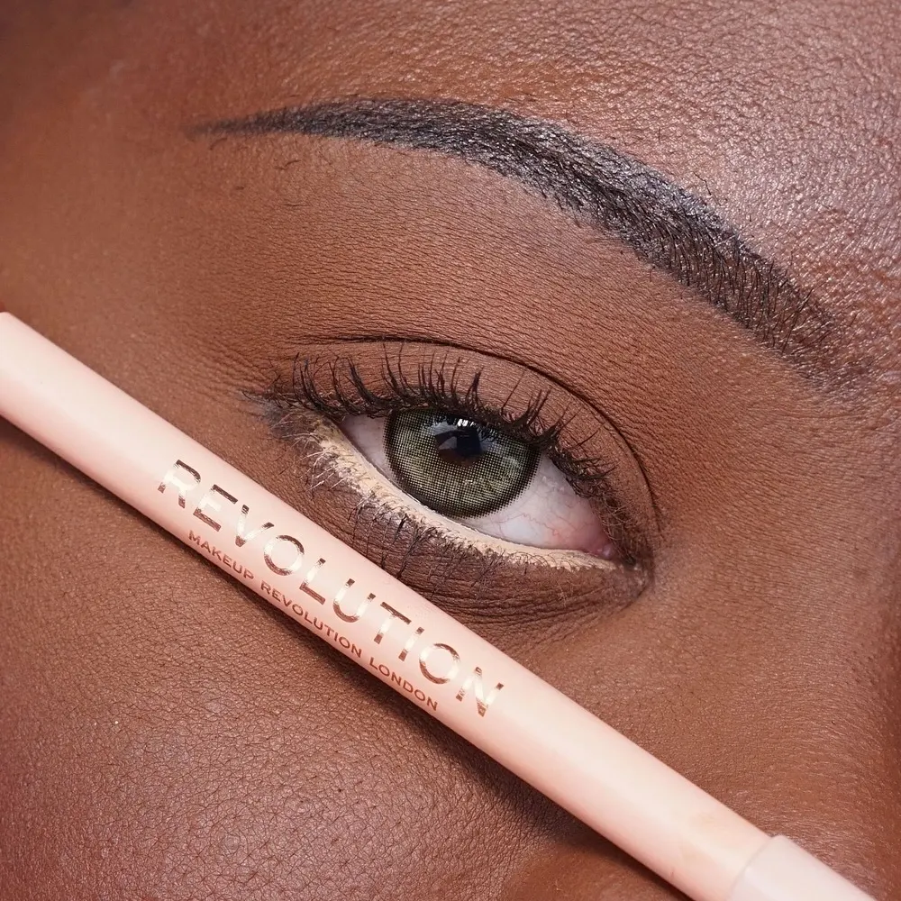 Revolution Streamline Waterline Eyeliner Pencil Nude قلم عيون