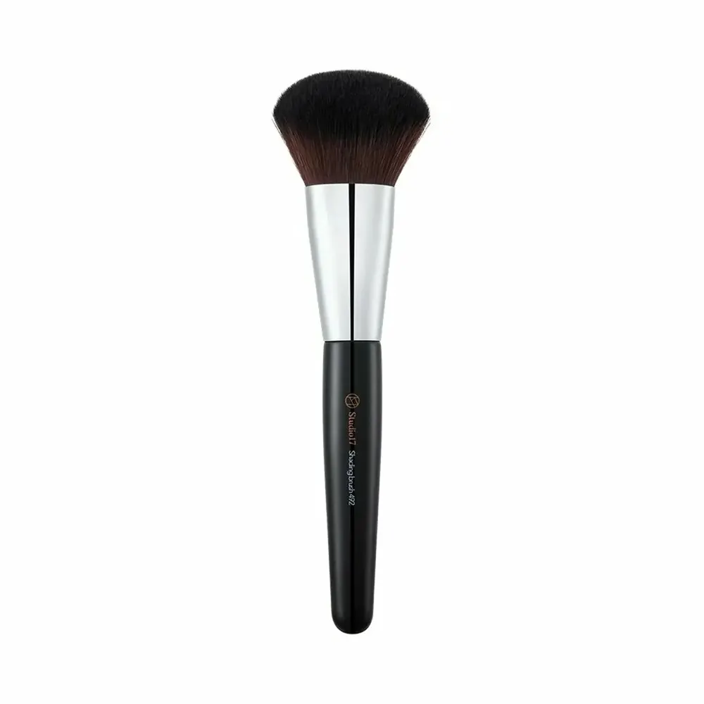 Studio17 Chin Shading Brush 492 1u – Pinceau Professionnel de Contouring pour le Menton & les Contours du Visage