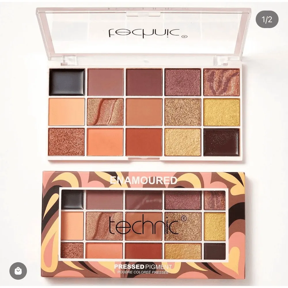 Technic Cosmetics 15 Pressed Pigment Palette باليت ظلال العيون Enamoured