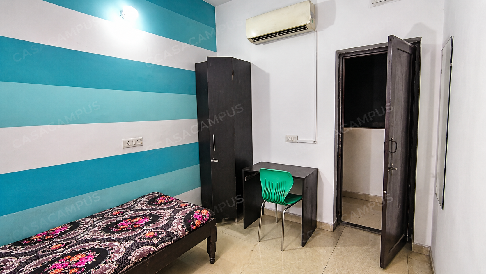 Room photo 12