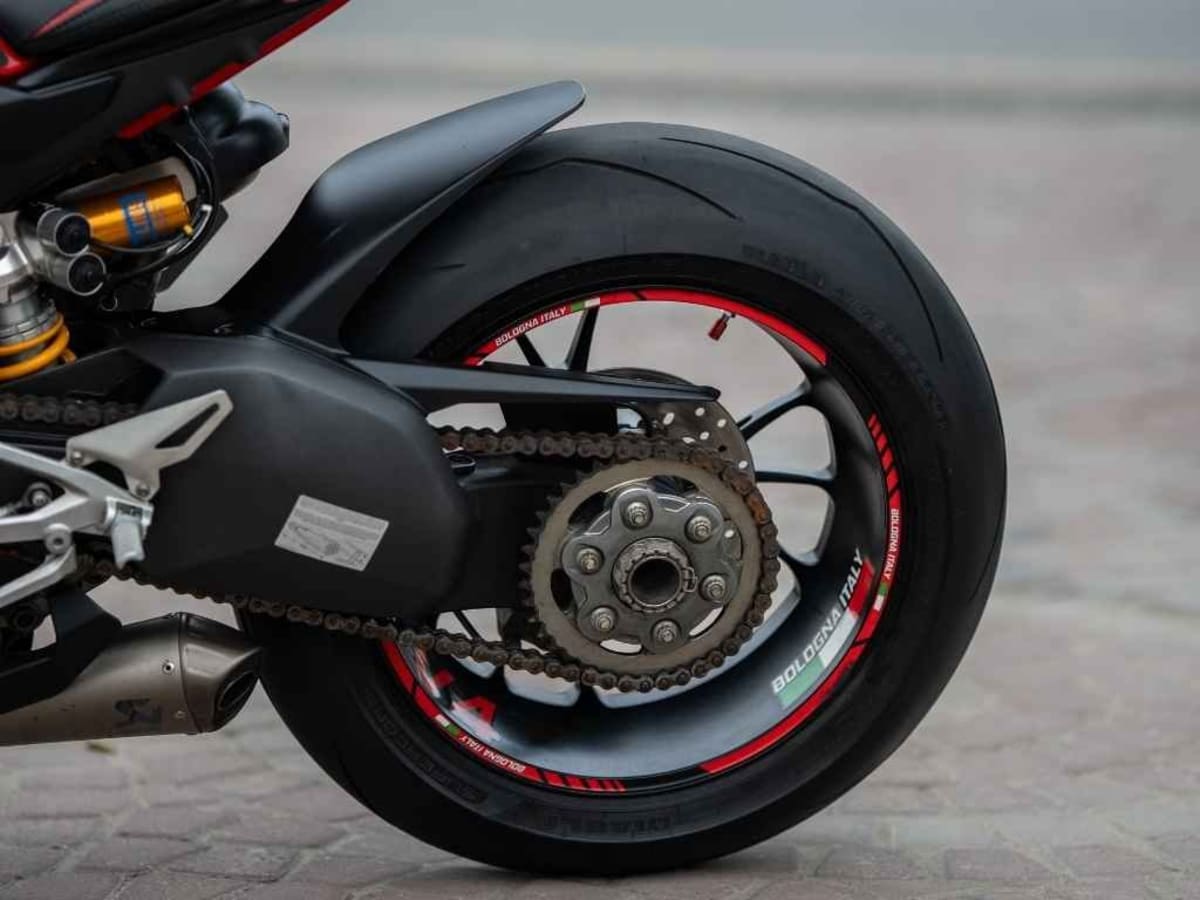 Ducati Panigale V4S photo 2