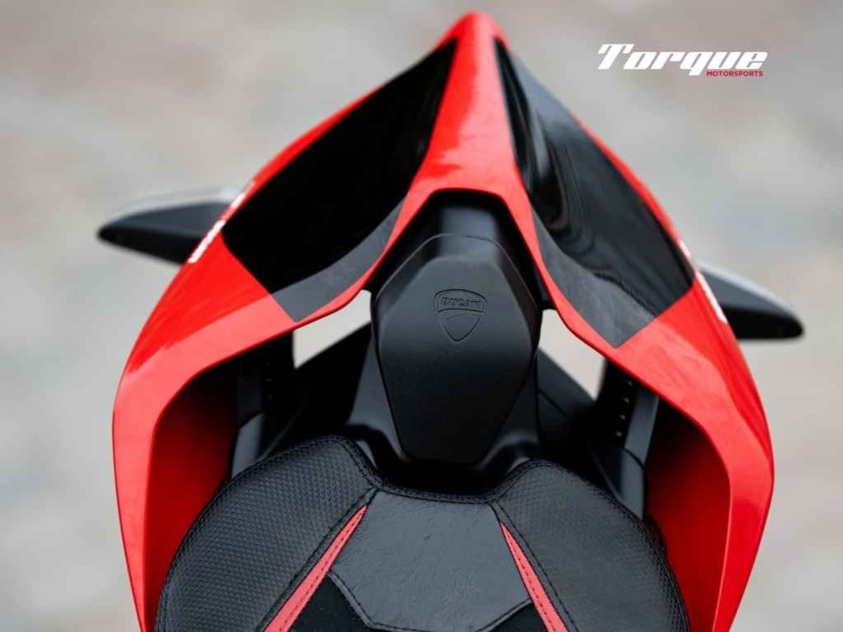 Ducati Panigale V4S photo 9