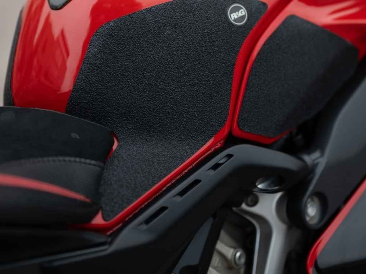 Ducati Panigale V4S photo 10