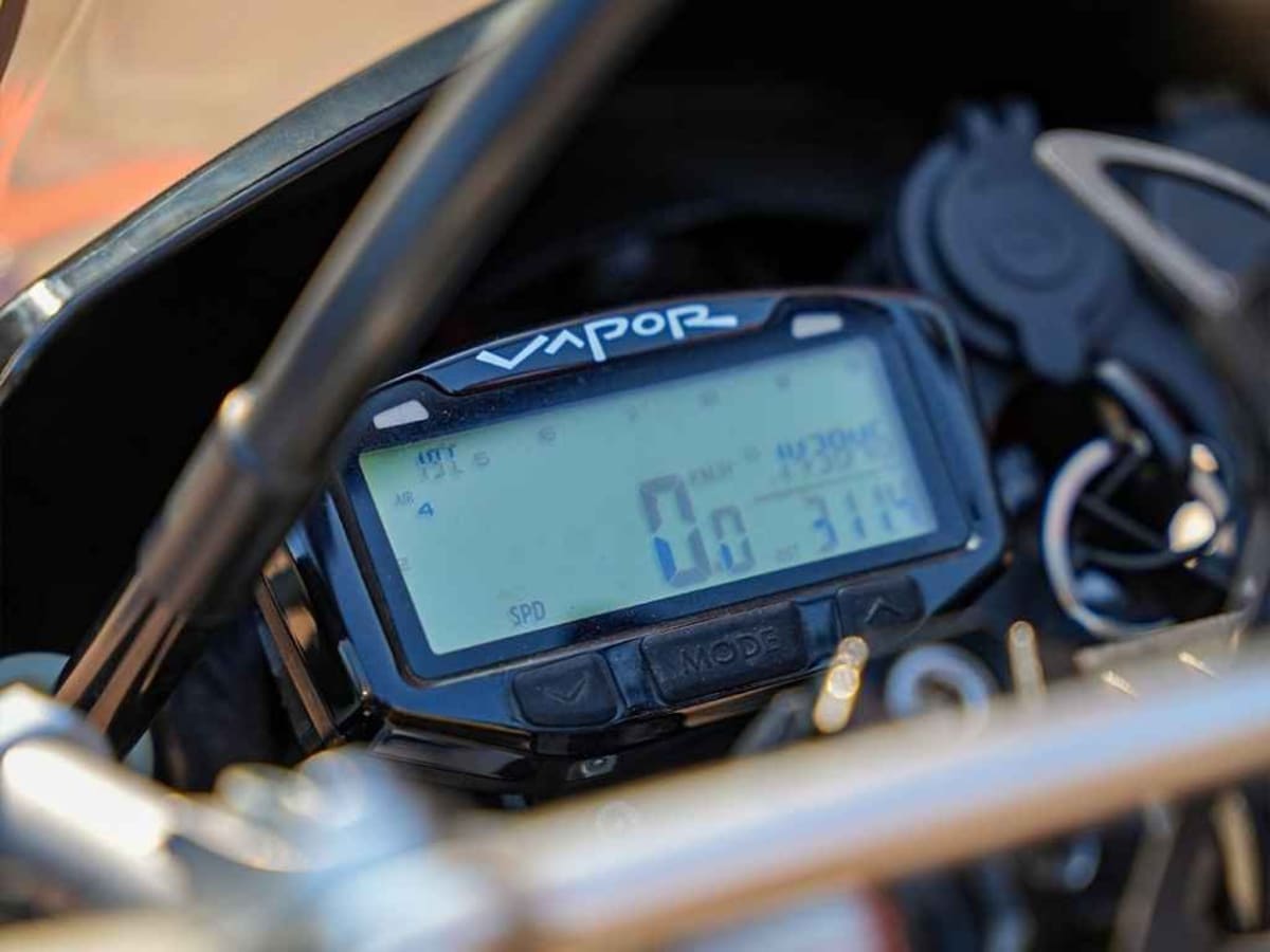 Suzuki DR650 photo 8