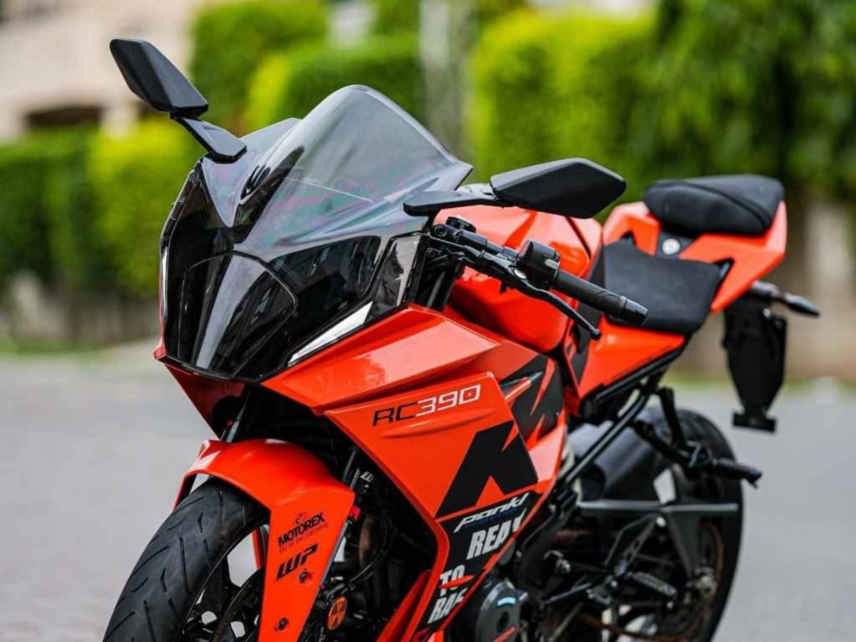KTM RC 390 photo 2