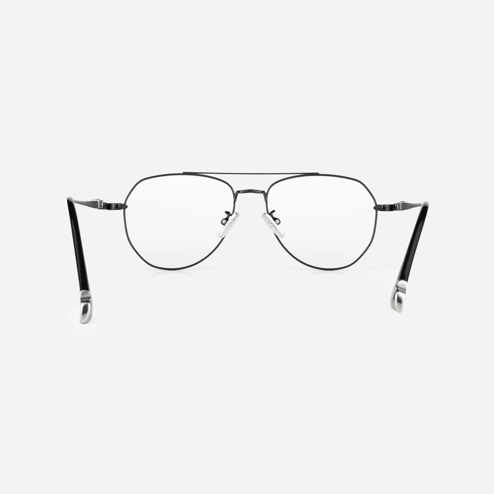 Avery Black 6