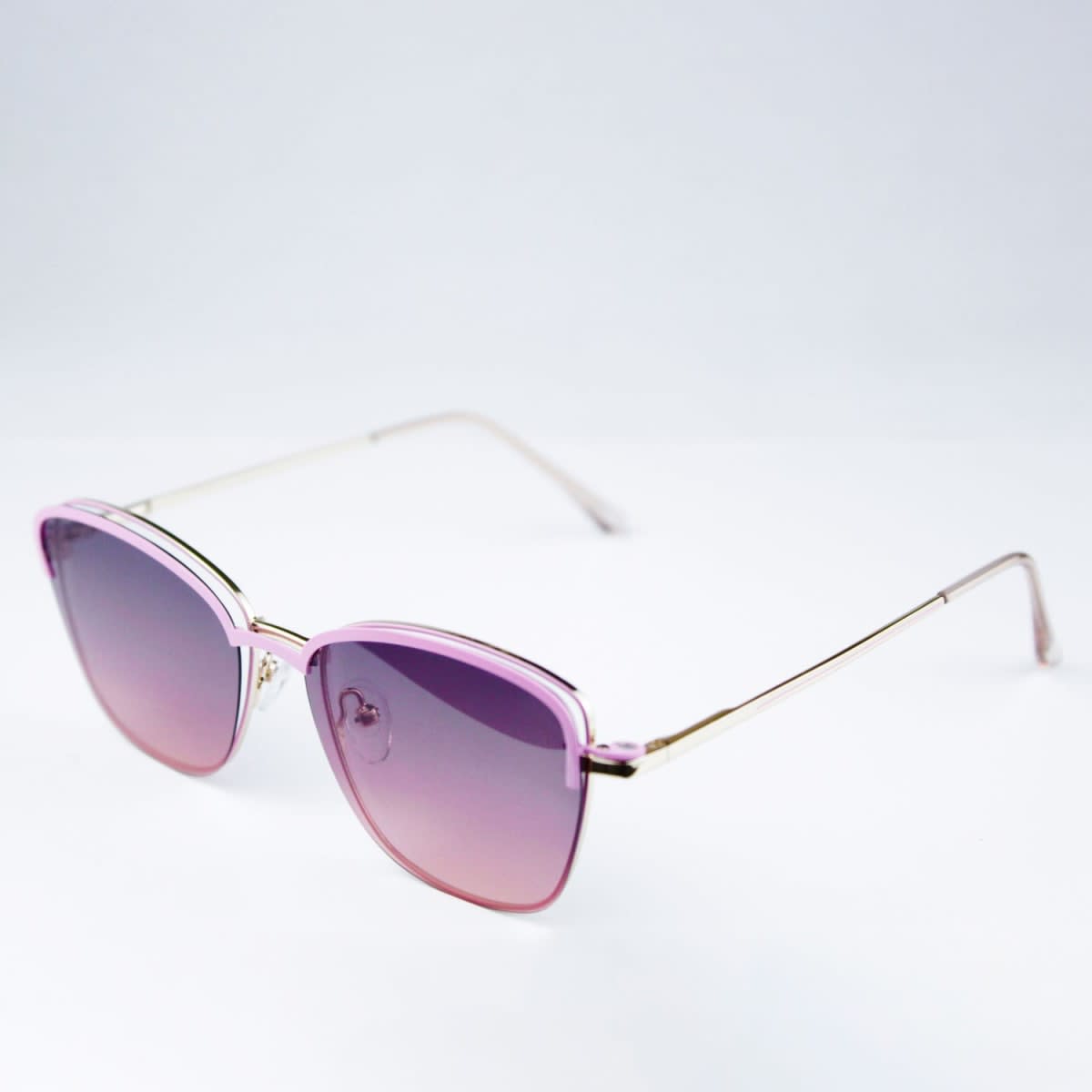 Sadie Pink 3
