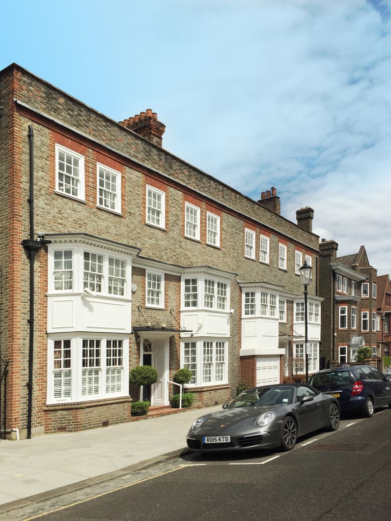 Mulberry Walk Chelsea London Street View