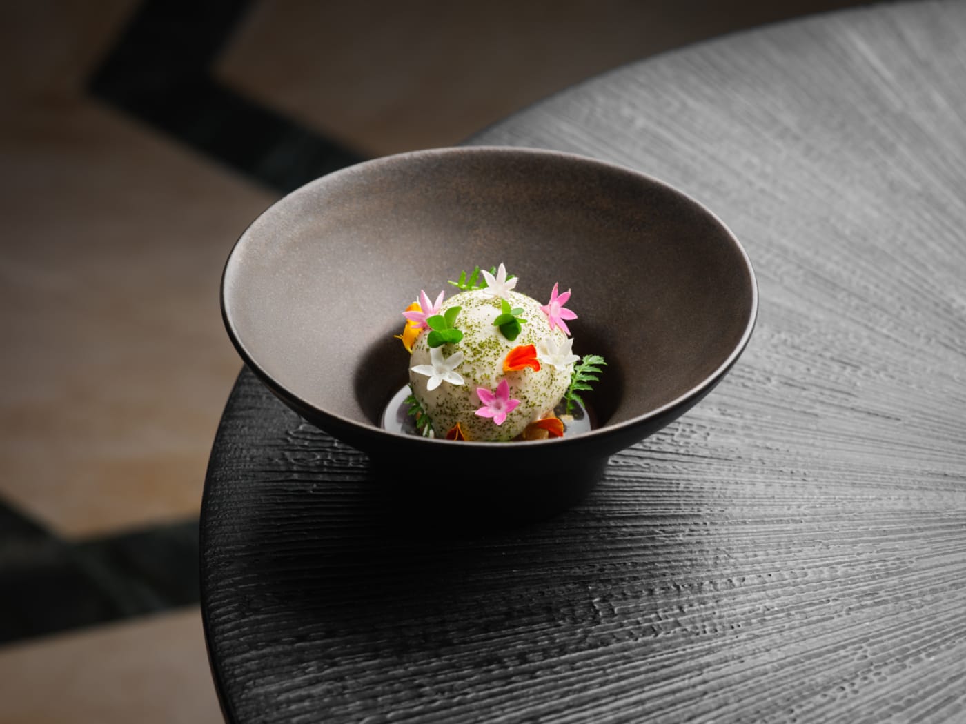 Un plato de ION Harbour by Simon Rogan, restaurante con dos estrellas Michelin del hotel Iniala Valletta