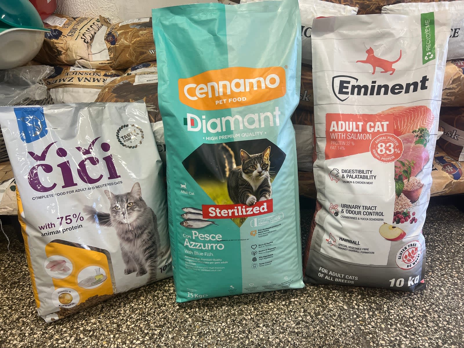 Granule pre mačky ČIČI, Cennamo Diamant a Eminent vo vreciach