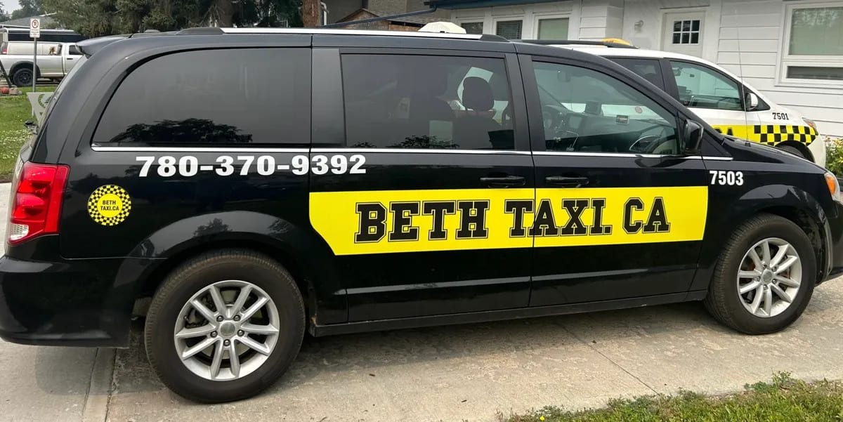 Beth Taxi Black Van