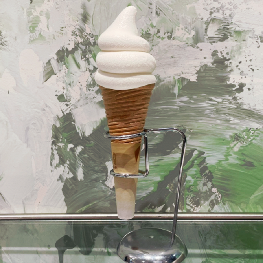 杏仁ソフトクリーム