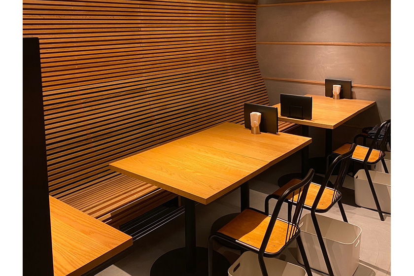 ステーキおおつか店舗テーブル