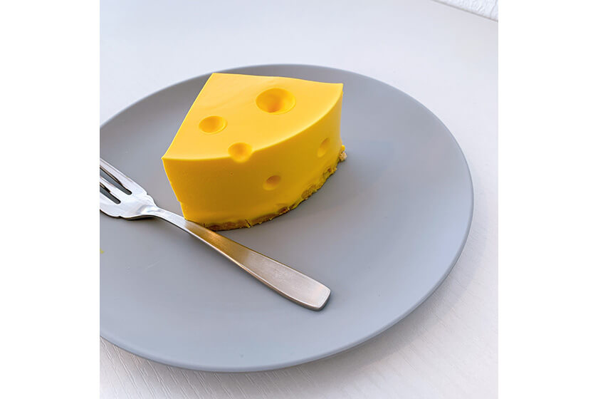 FAKE-SURPRISE-SWEETS チーズみたいなチ-ズケーキ