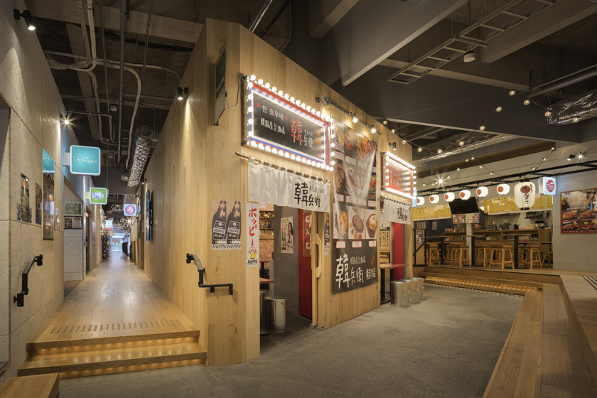 アソビル館内